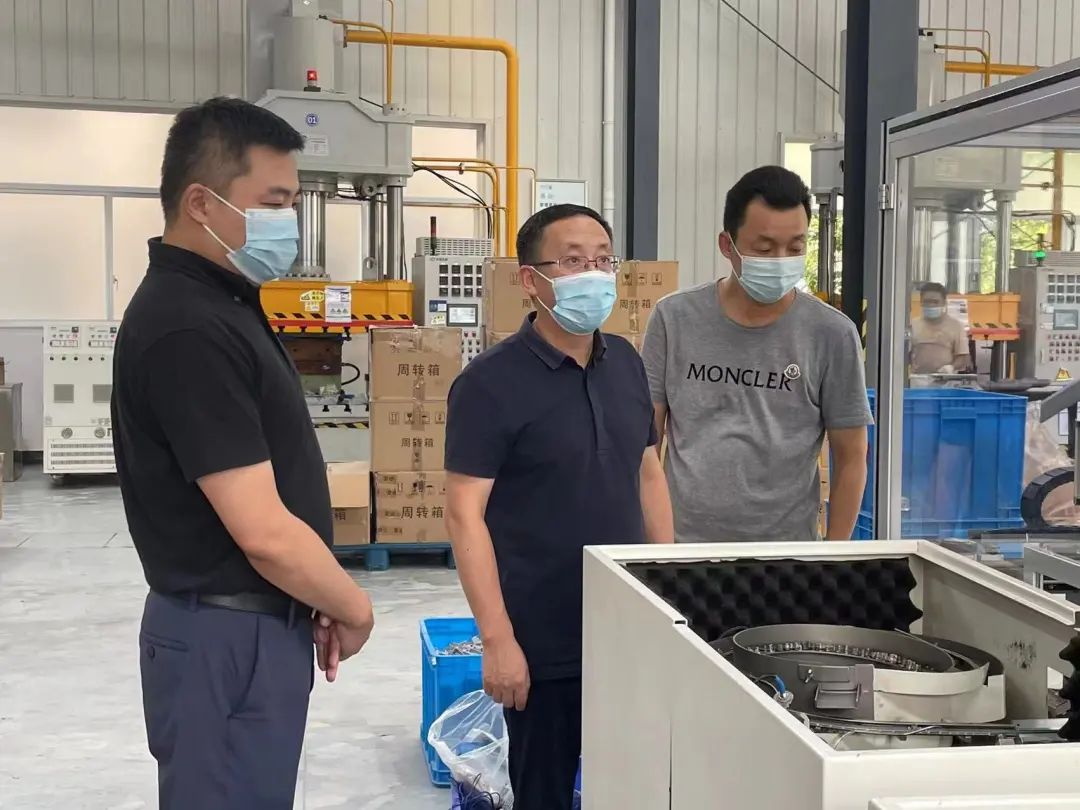 1665198281425283.jpg 640.jpg